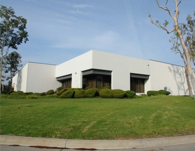 More Photos Of 1011-1031 Avenida Acaso, Camarillo Manufacturing For Lease