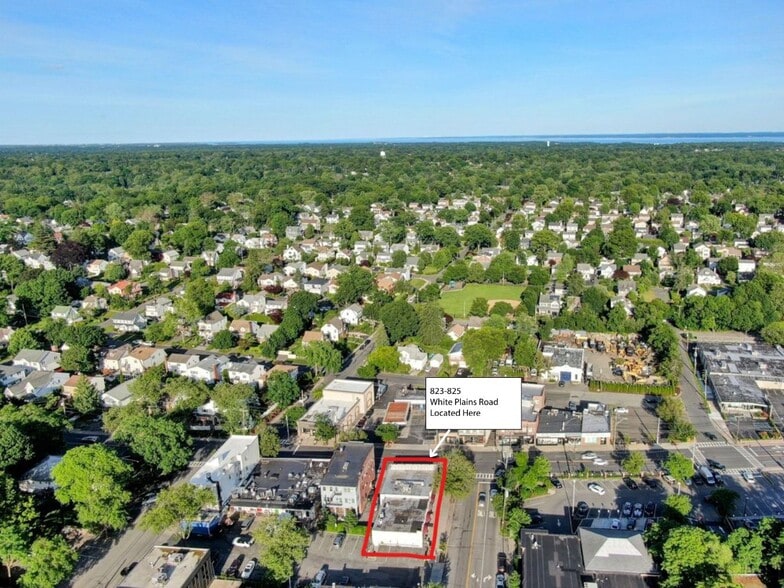 More Photos Of 825 White Plains Rd, Scarsdale Storefront Retail Office For Lease