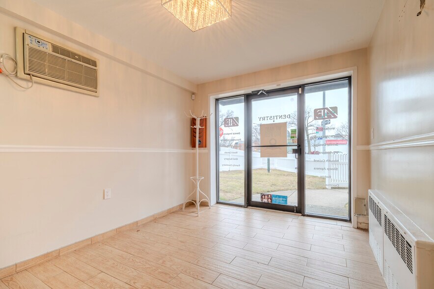 More Photos Of 3232 Francis Lewis Blvd, Flushing General Retail For Lease