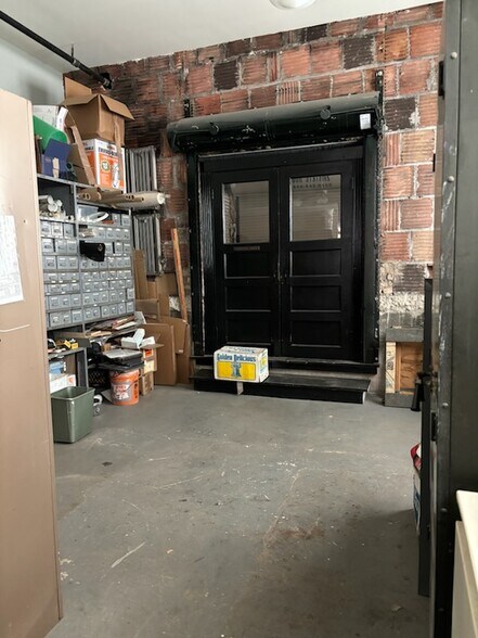 More Photos Of 5450 W Belmont Ave, Chicago Storefront Retail Office For Lease