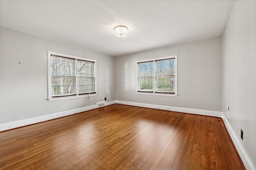 More Photos Of 5615 Cumming Hwy, Canton General Retail For Sale