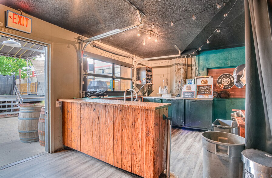 More Photos Of 20 NW Greenwood Ave, Bend Loft Creative Space For Sale