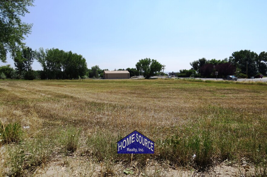 Primary Photo Of 3402 W Main, Riverton Land For Sale
