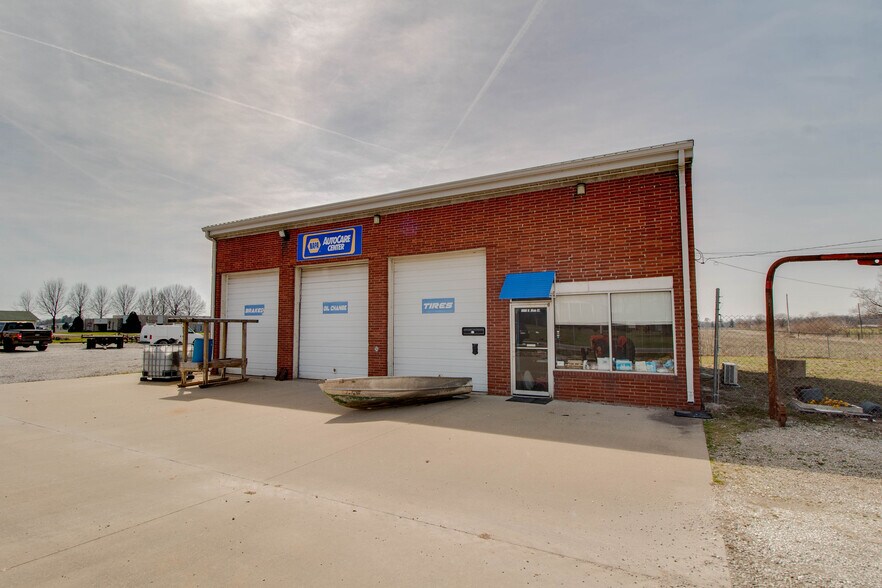 More Photos Of 1008 N Main St, Brighton Specialty For Sale