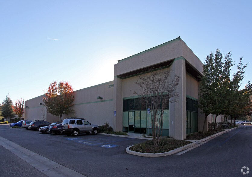 More Photos Of 3587 Old Conejo Rd, Newbury Park Unknown For Lease