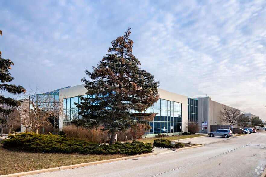 More Photos Of 2365 Matheson Blvd E, Mississauga Warehouse For Sale