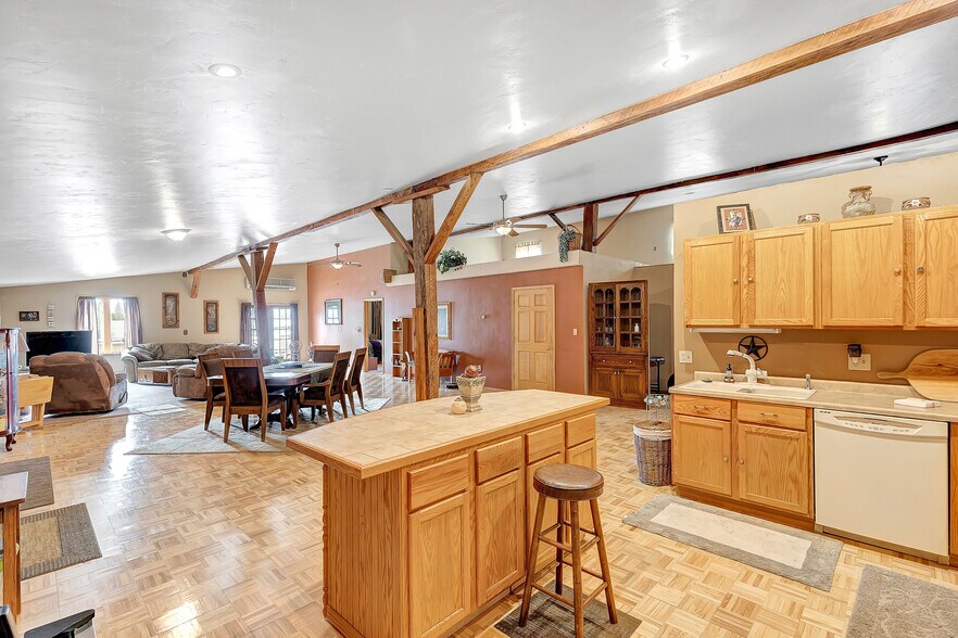 More Photos Of 118 E Pulaski St, Pulaski Storefront Retail Residential For Sale