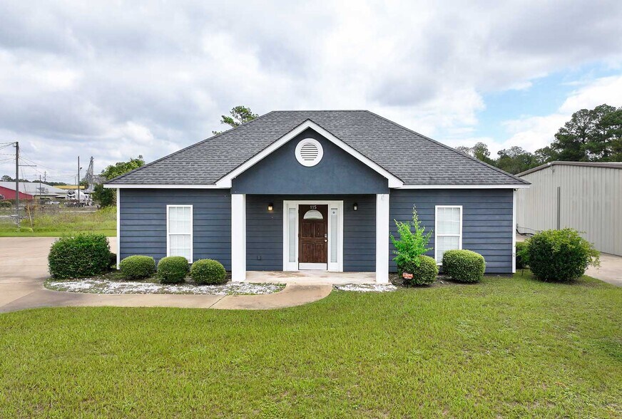 More Photos Of 115 Spring Creek Rd, Bainbridge Specialty For Sale