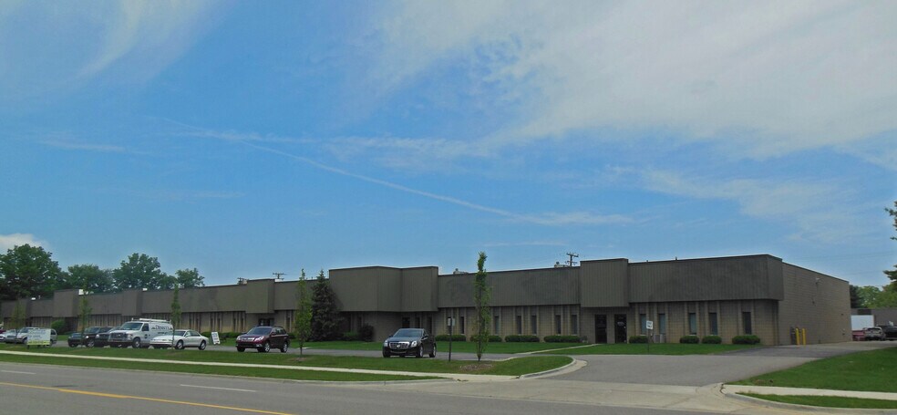 Primary Photo Of 3160 Martin Rd, Commerce Township Industrial For Lease