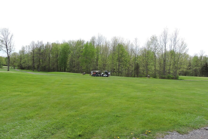 More Photos Of 6722 State Route 31, Cicero Golf Course Driving Range For Sale