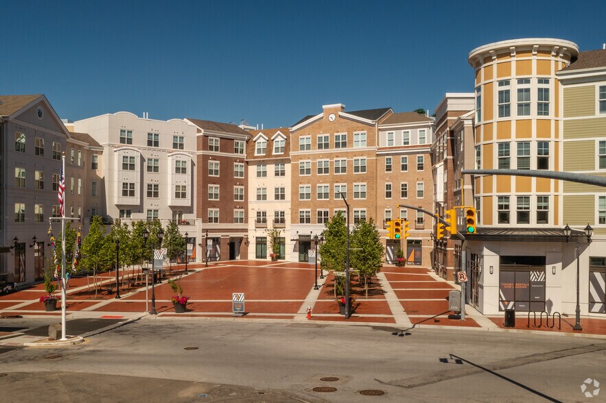 More Photos Of 100 Village Sq, Glen Cove Apartments For Lease