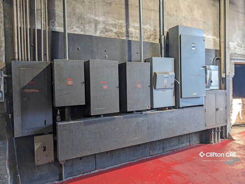 More Photos Of 22 Romanelli Ave, South Hackensack Warehouse For Lease