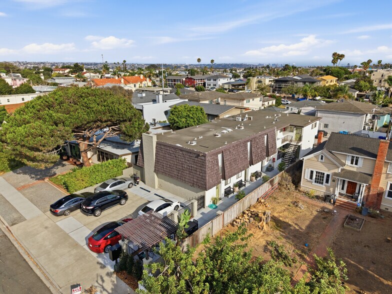 More Photos Of 1517 Reed Ave, San Diego Apartments For Sale