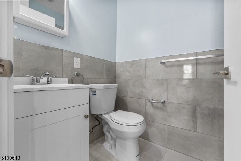 More Photos Of 396 E Kinney St, Newark Apartments For Sale