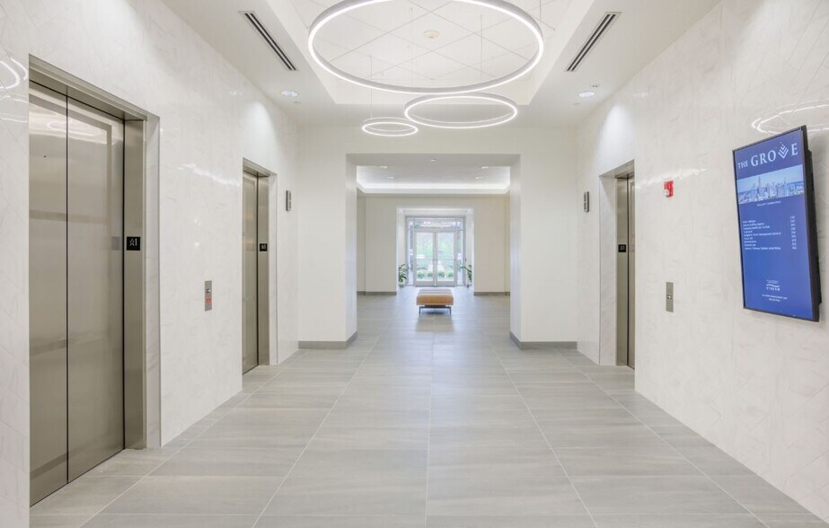 More Photos Of 8520 Cliff Cameron Dr, Charlotte Office For Lease