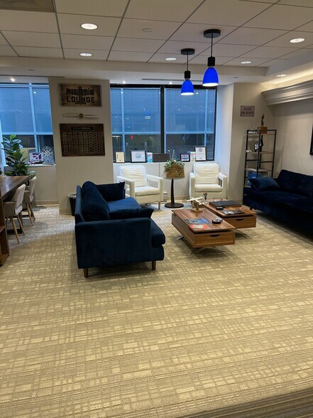 More Photos Of 818 Connecticut Ave NW, Washington Office For Lease