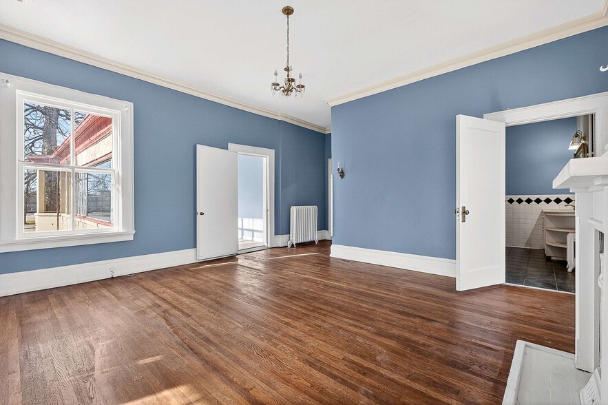 More Photos Of 408 NE Atlantic St, Tullahoma Flex For Sale