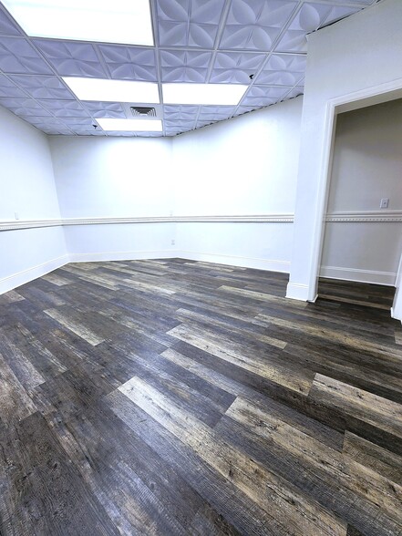 More Photos Of 8700-8730 Thomas Dr, Panama City Apartments For Lease