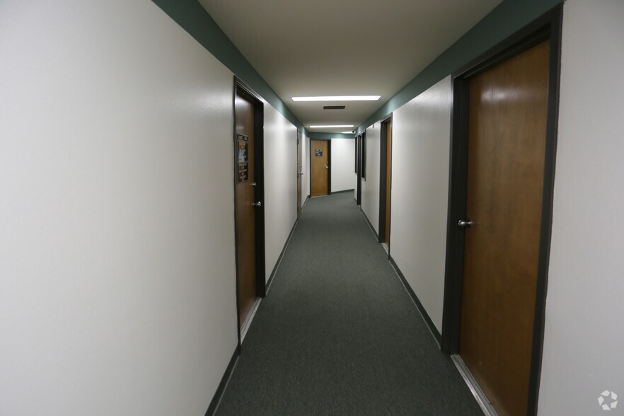 More Photos Of 4515 Central Ave, Riverside Medical For Lease