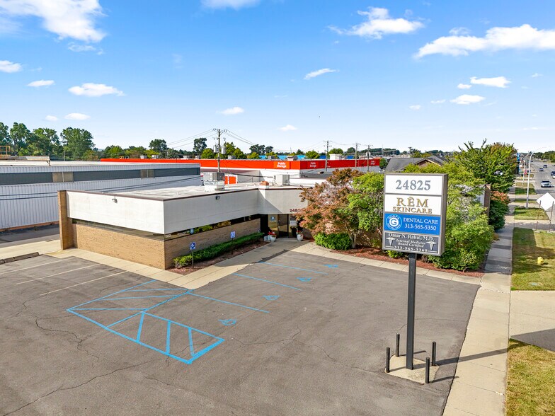 More Photos Of 24825 Michigan Ave, Dearborn Office For Lease