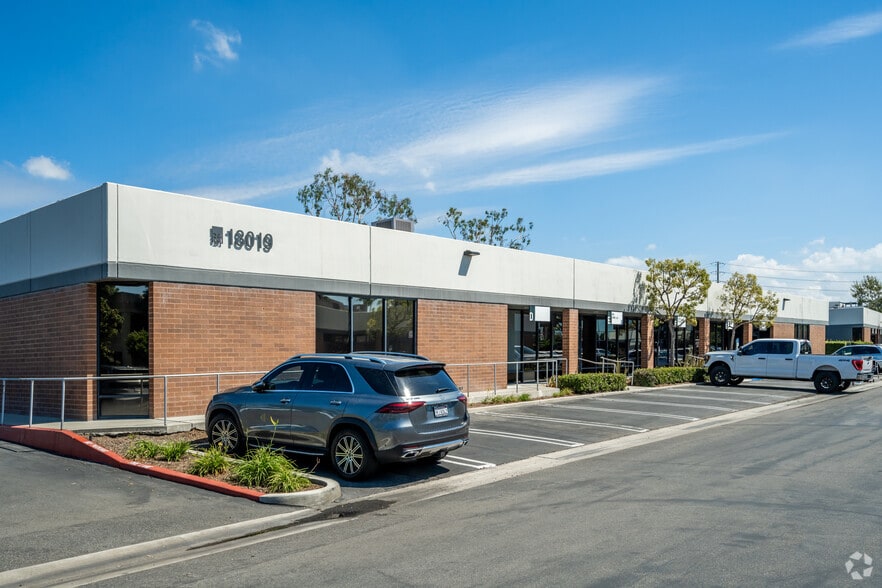 More Photos Of 18019 Sky Park Cir, Irvine Light Manufacturing For Lease