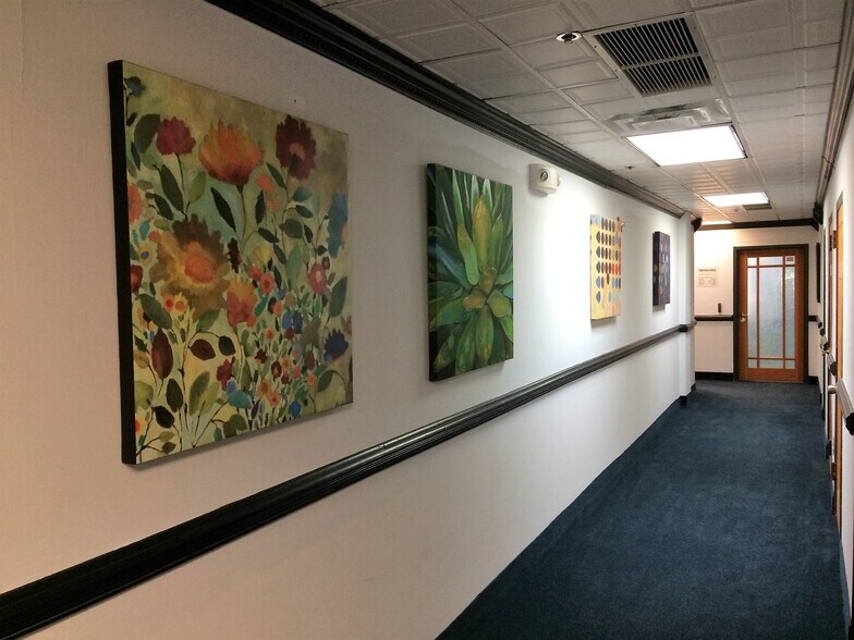 More Photos Of 400 N Columbus St, Alexandria Office For Lease