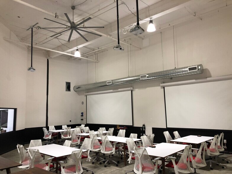 More Photos Of 2600 Cesar Chavez Blvd, Fresno Warehouse For Lease