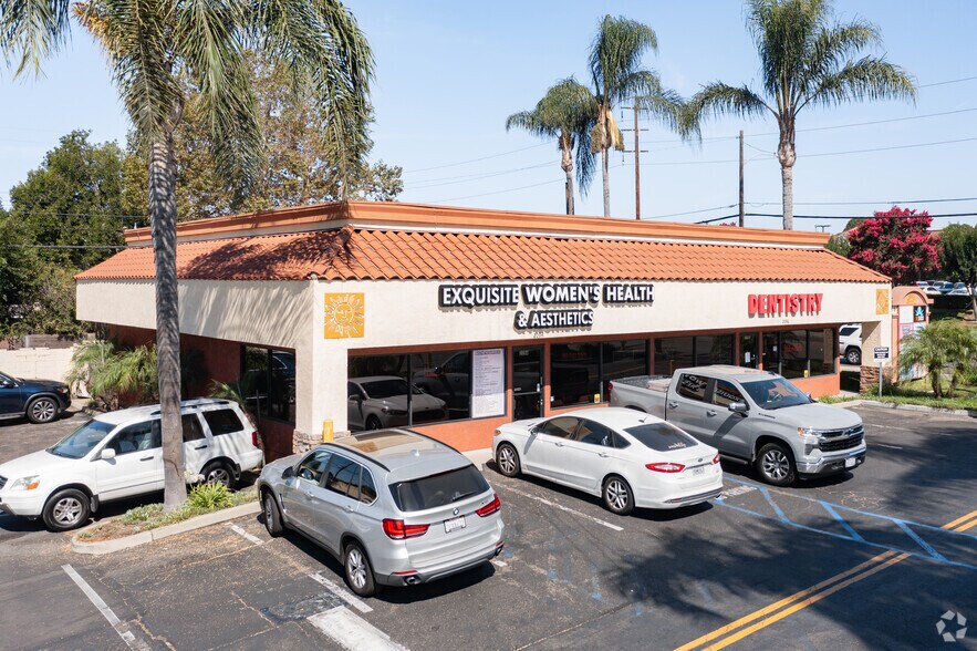 More Photos Of 2096 W La Habra Blvd, La Habra Unknown For Lease