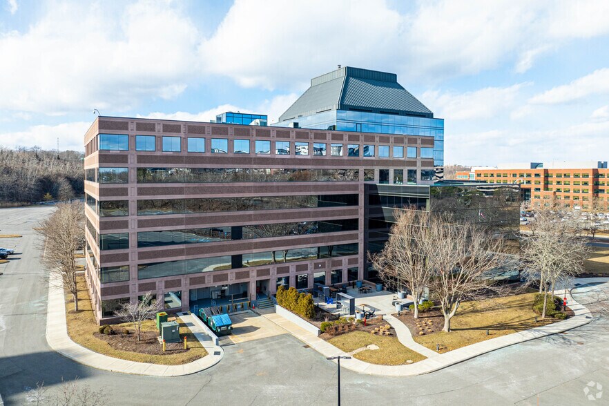 More Photos Of 1200 Crown Colony Dr, Quincy Business Park For Lease