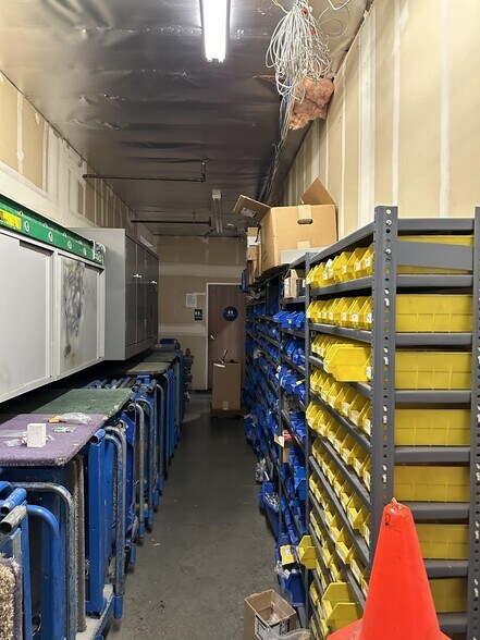 More Photos Of 5304 Derry Ave, Agoura Hills Industrial For Lease