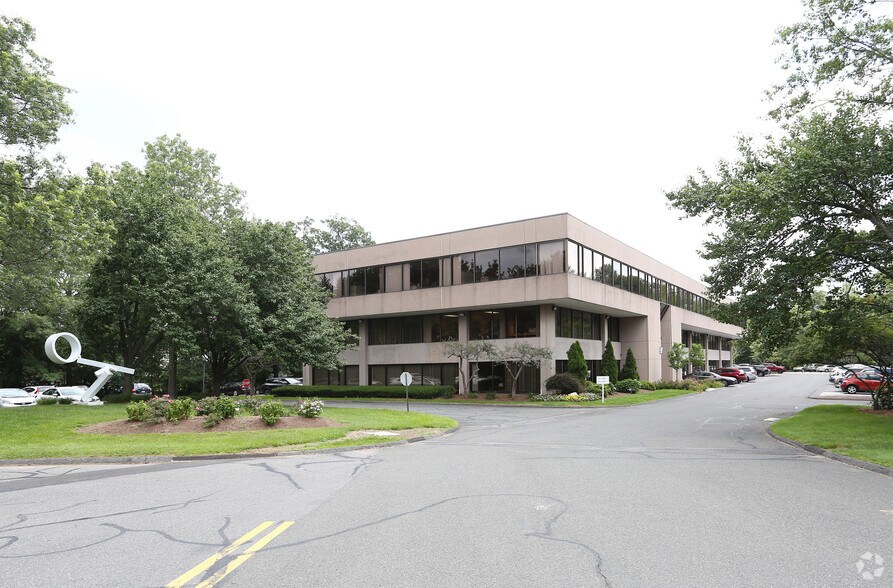 More Photos Of 231 Farmington Ave, Farmington Medical For Lease