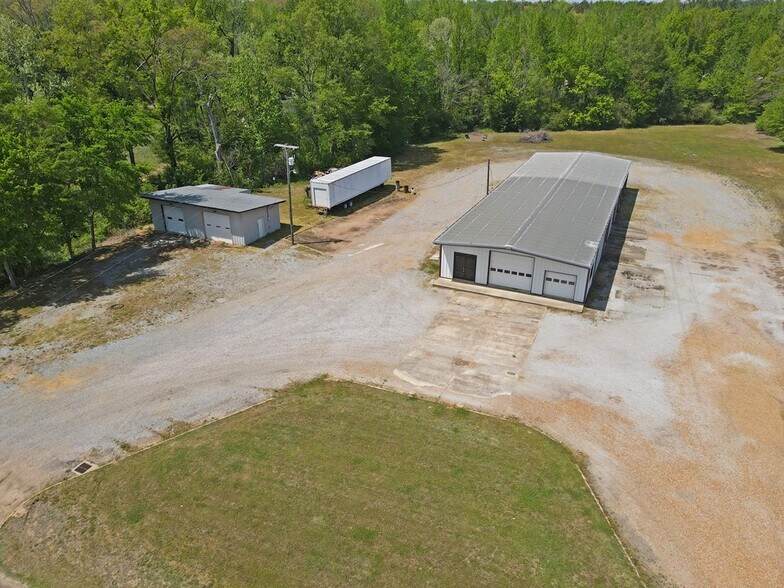 More Photos Of 180 Highway 7, Grenada Specialty For Sale