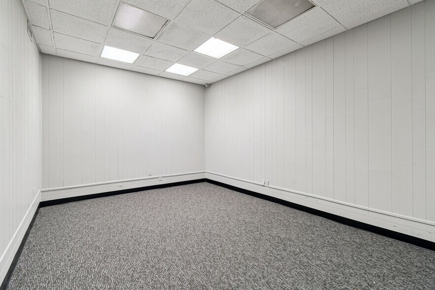 More Photos Of 715 McDuff Ave N, Jacksonville Storefront Retail Residential For Sale