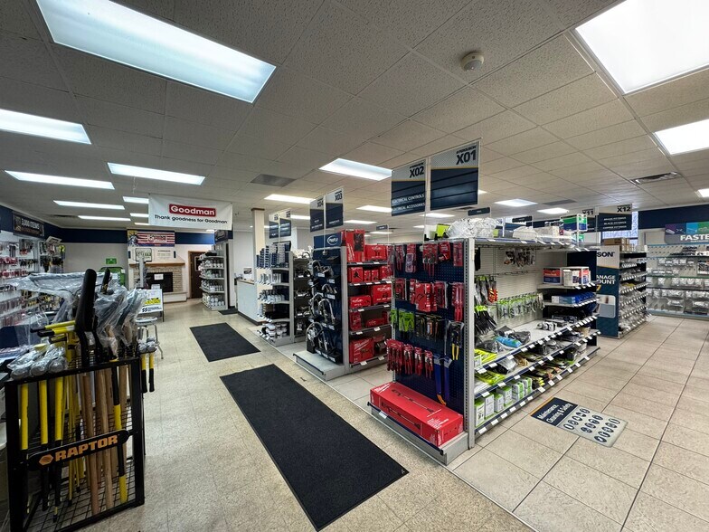 More Photos Of 2111 Jefferson St, Wisconsin Rapids Industrial For Sale