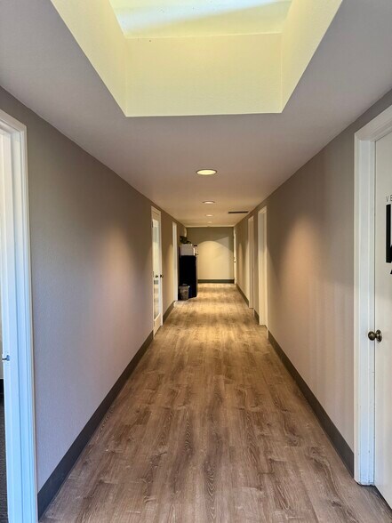 More Photos Of 6680 Bay Laurel Pl, Avila Beach Office For Lease