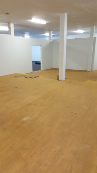 More Photos Of 628-630 Grove St, Irvington General Retail For Sale