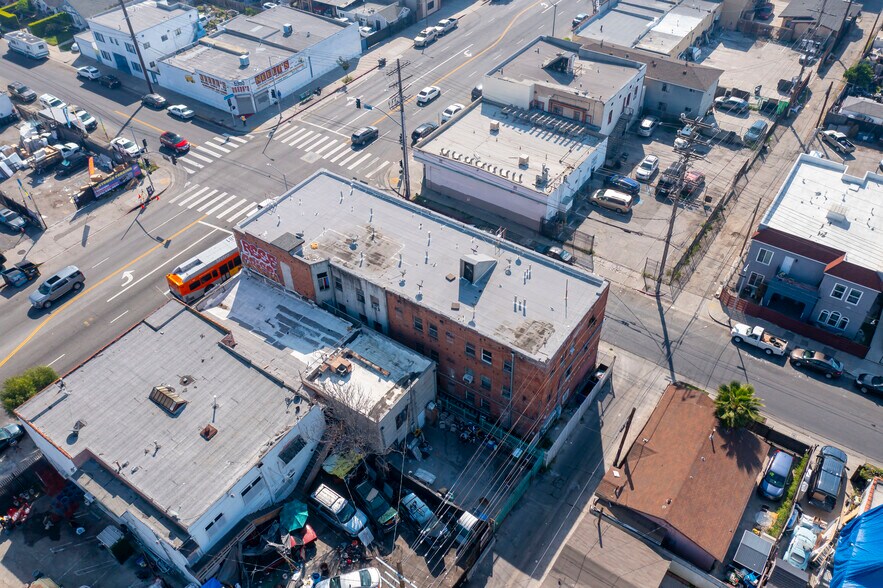 More Photos Of 5929 S Broadway, Los Angeles Storefront Retail Office For Sale