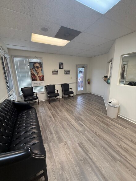 More Photos Of 4592-4594 Jefferson Davis Hwy, North Augusta Medical For Sale