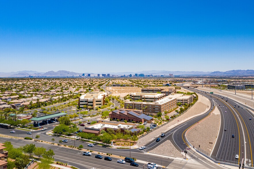 More Photos Of 10595 Discovery Dr, Las Vegas Storefront For Lease