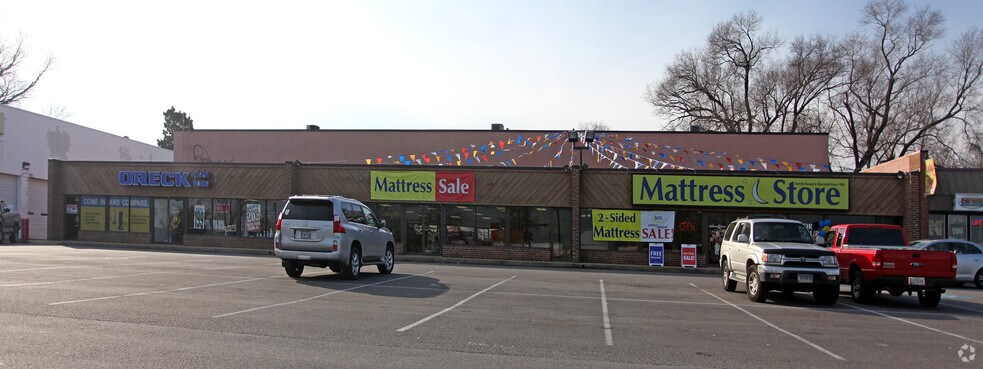 More Photos Of 2138 Generals Hwy, Annapolis Storefront For Lease