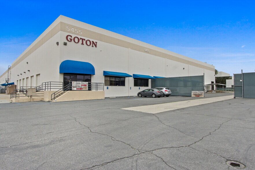 More Photos Of 5455 E La Palma Ave, Anaheim Manufacturing For Lease