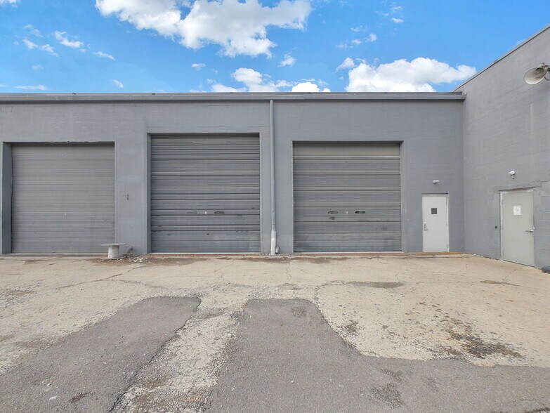 More Photos Of 1400 Dublin Rd, Columbus Flex For Lease