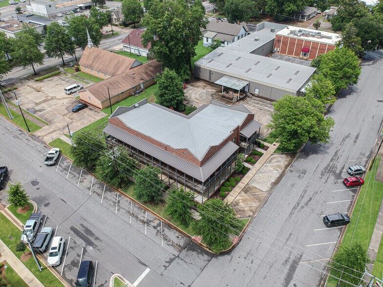 More Photos Of , Tuscaloosa Unknown For Sale