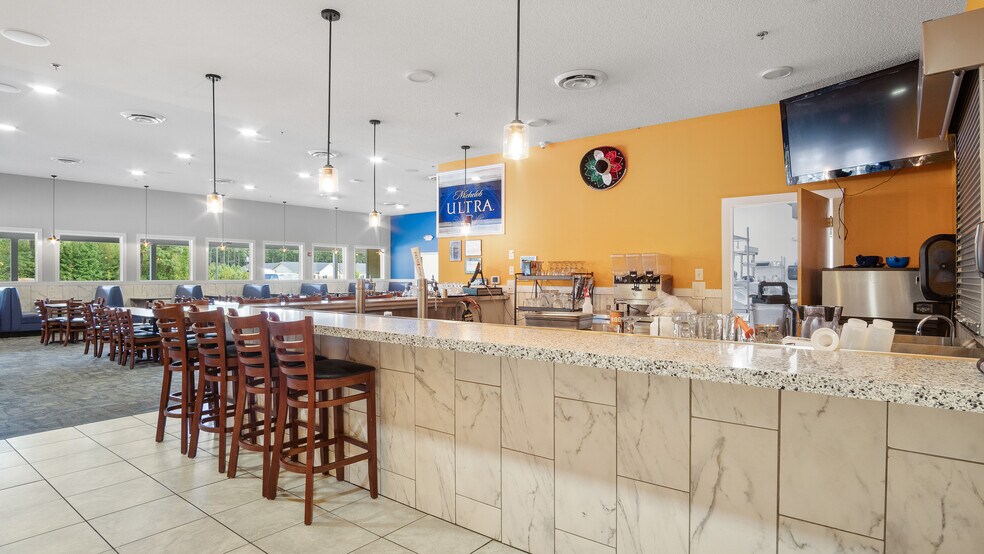 More Photos Of 235 N Mosby Ave, Littleton Restaurant For Sale