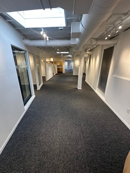 More Photos Of 1912 F St, Sacramento Office For Lease