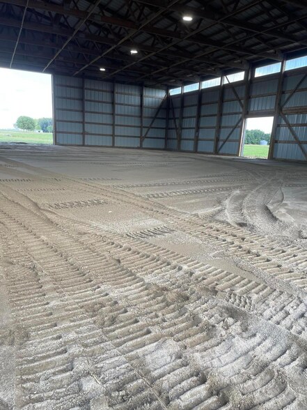 More Photos Of 7361 Zane Trail Rd, Circleville Horse Stables For Sale