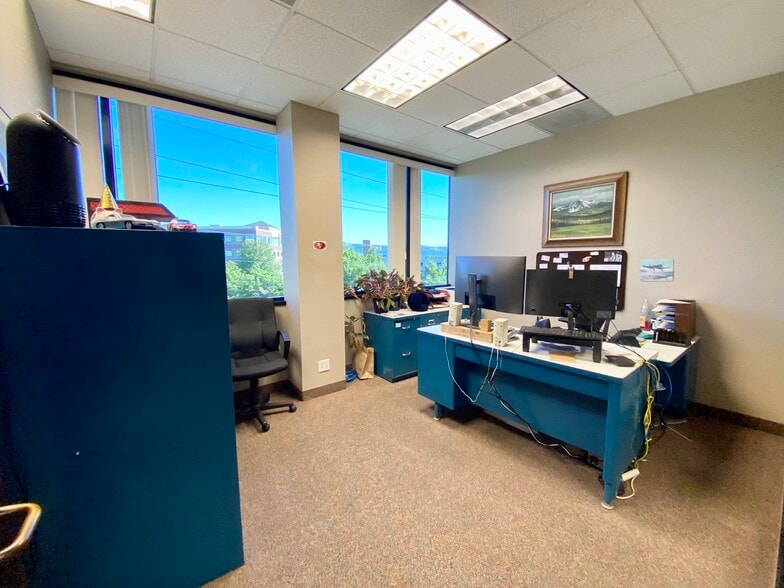 More Photos Of 1575 E McAndrews Rd, Medford Office For Lease