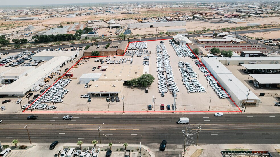 Primary Photo Of 2500 E 8th St, Odessa Auto Repair For Sale