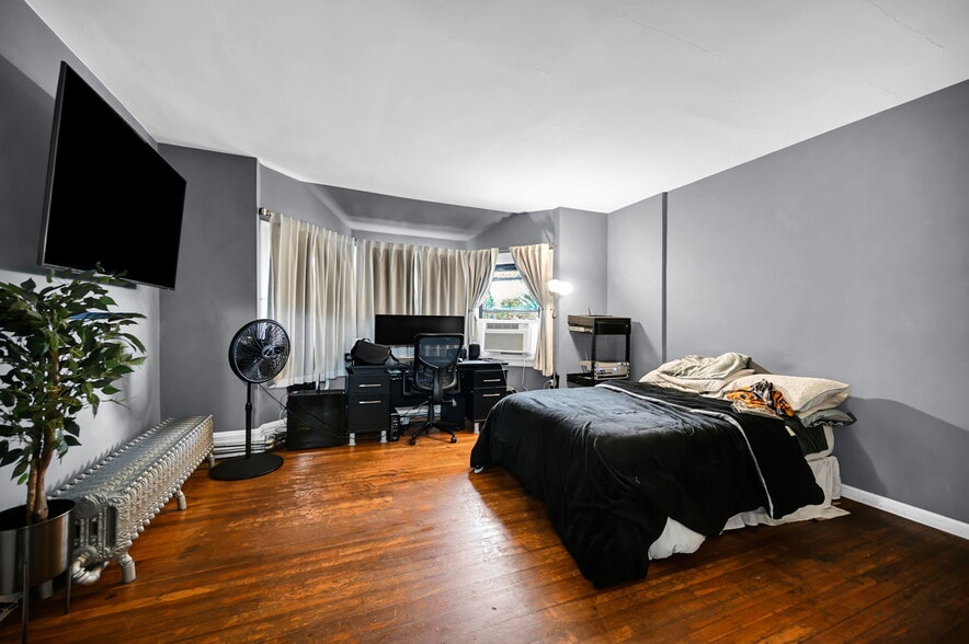 More Photos Of 1 Riverside Dr, Sleepy Hollow Village Apartments For Sale