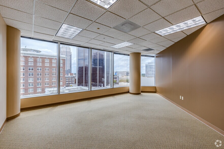 Photo of 7th Floor Ste 715